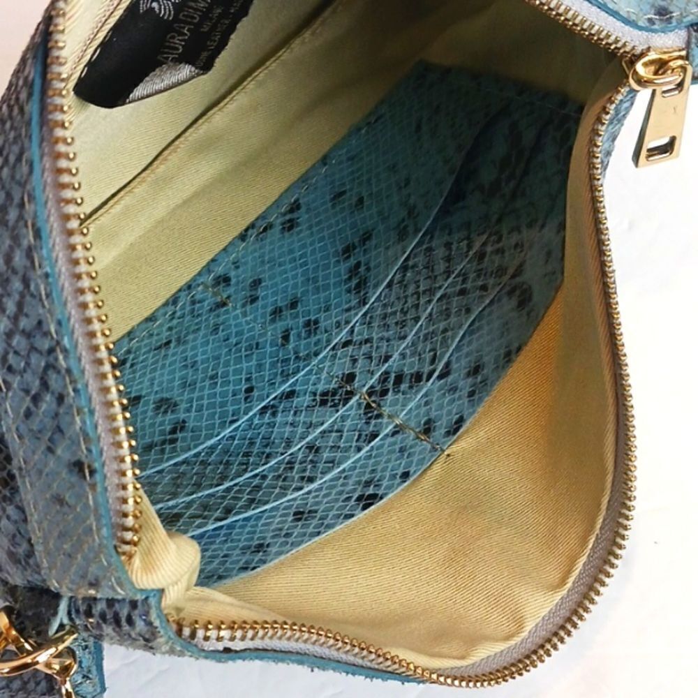 Laura Dimaggio  blue python pattern leather clutch/ wristlet - Picture 4 of 9